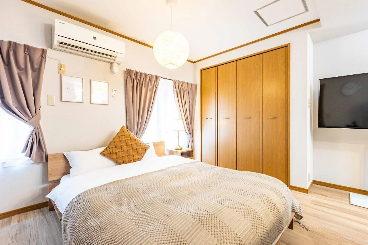 Ferienwohnung アリタハイツ難波410 Ōsaka Apartment