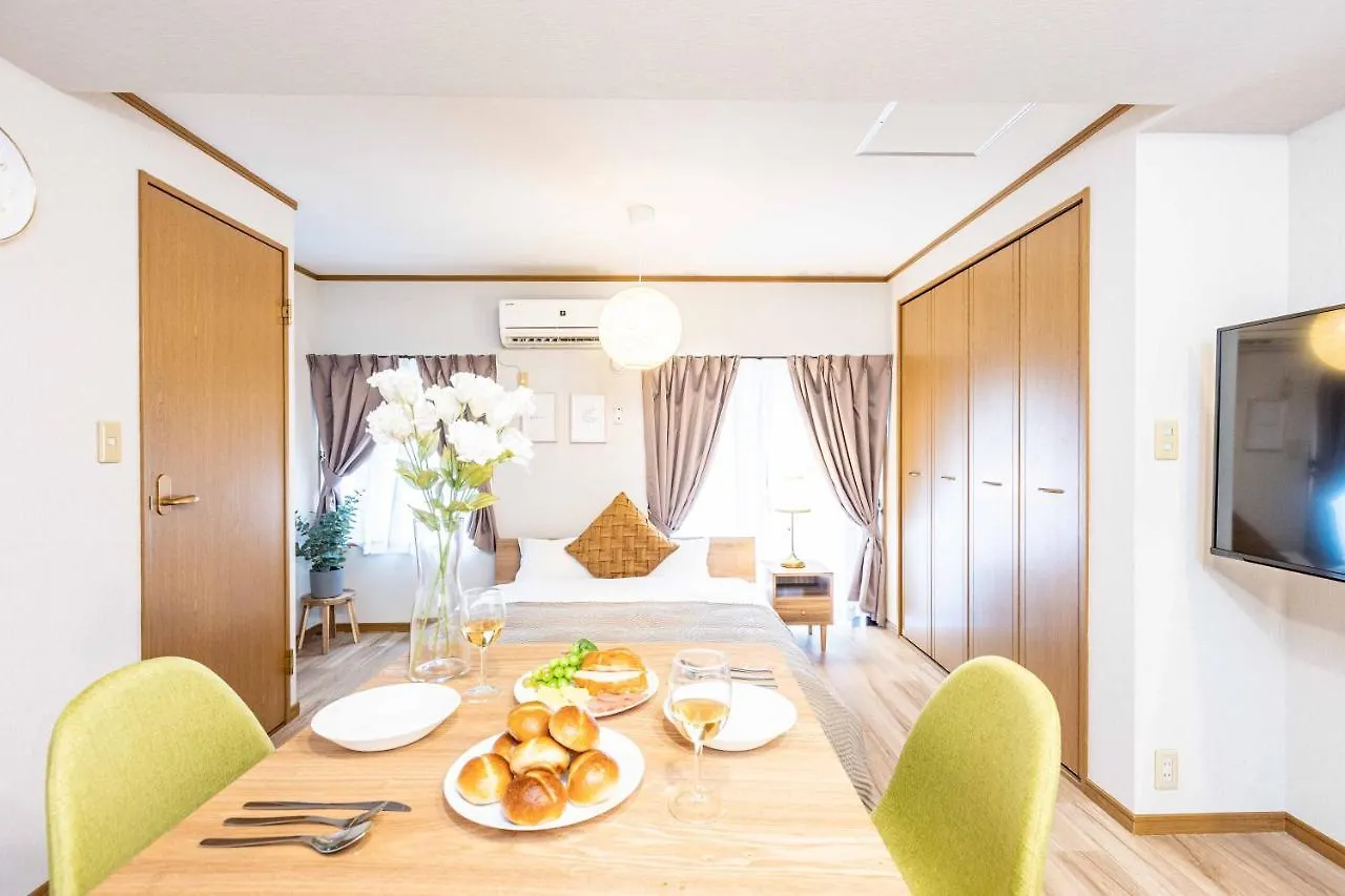 Ferienwohnung アリタハイツ難波410 Ōsaka Apartment